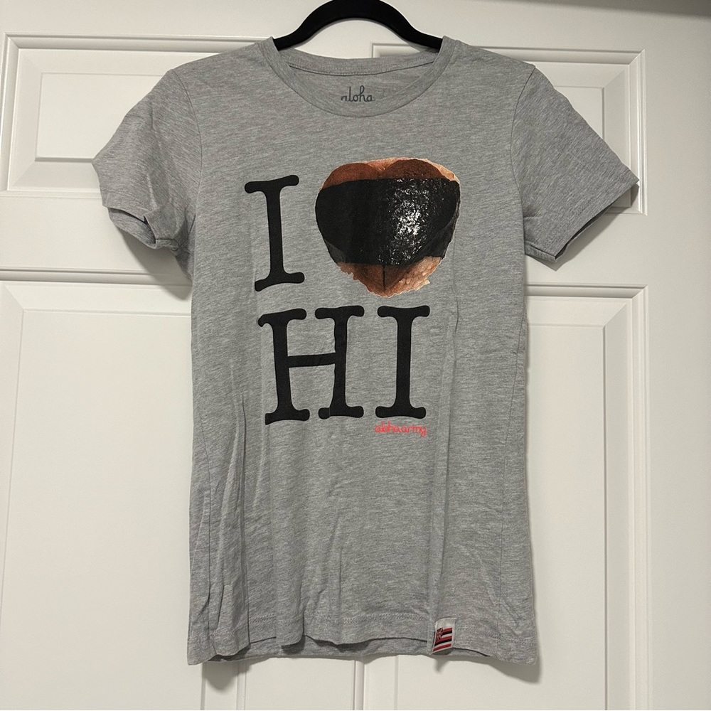 (NWOT) In4mation T-Shirt - M